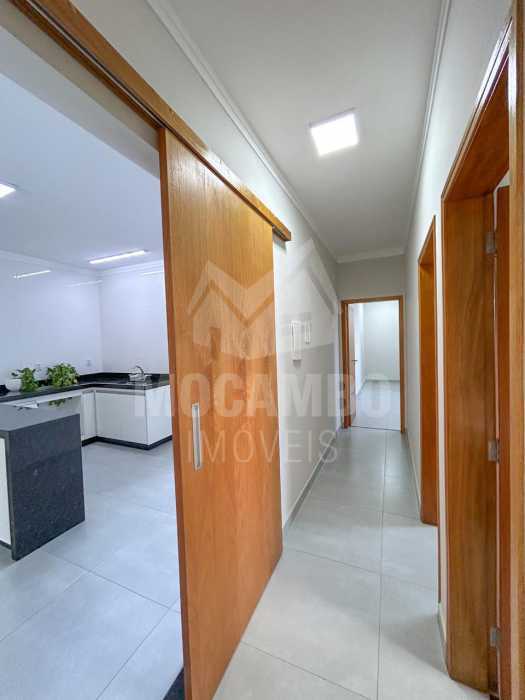 801f0752-8cfb-4b1a-8155-e08bde - 20