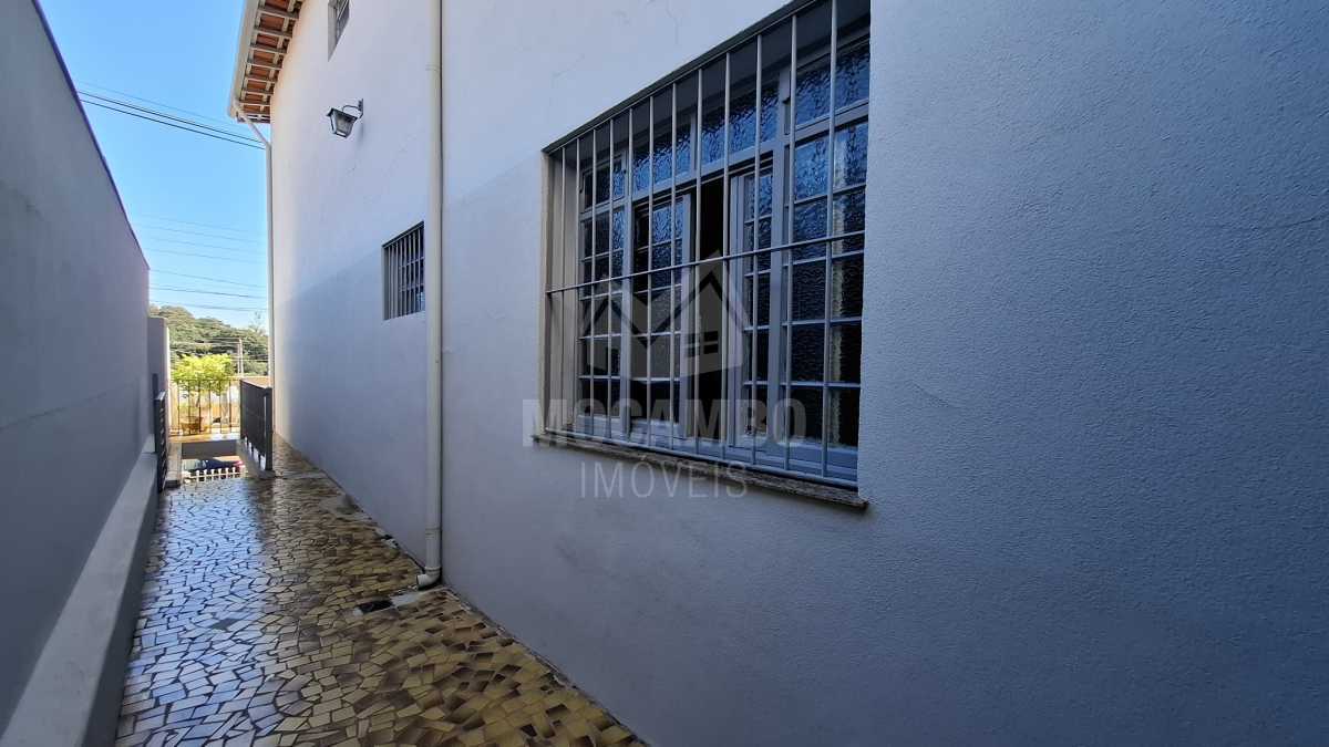 Corredor de acesso - 17