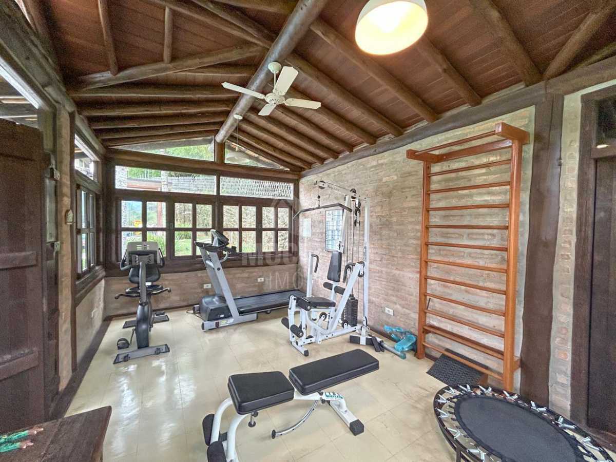 94c7fd1a-ba3d-4521-85c1-6046c9 - 12