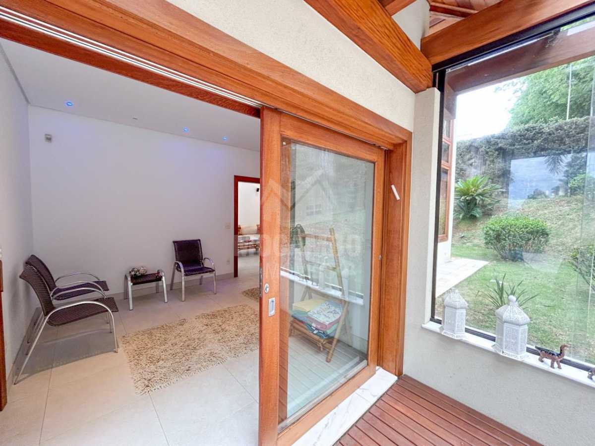 b1ea7d5c-0d27-4b52-ab2a-4da86d - 15