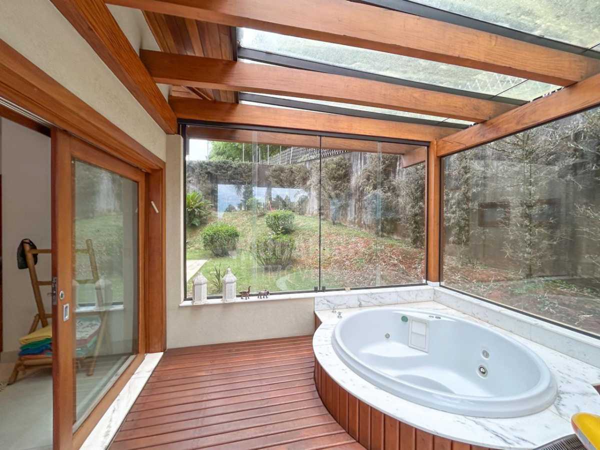 2750cf93-f7b8-4eb1-a99a-a055d0 - 20