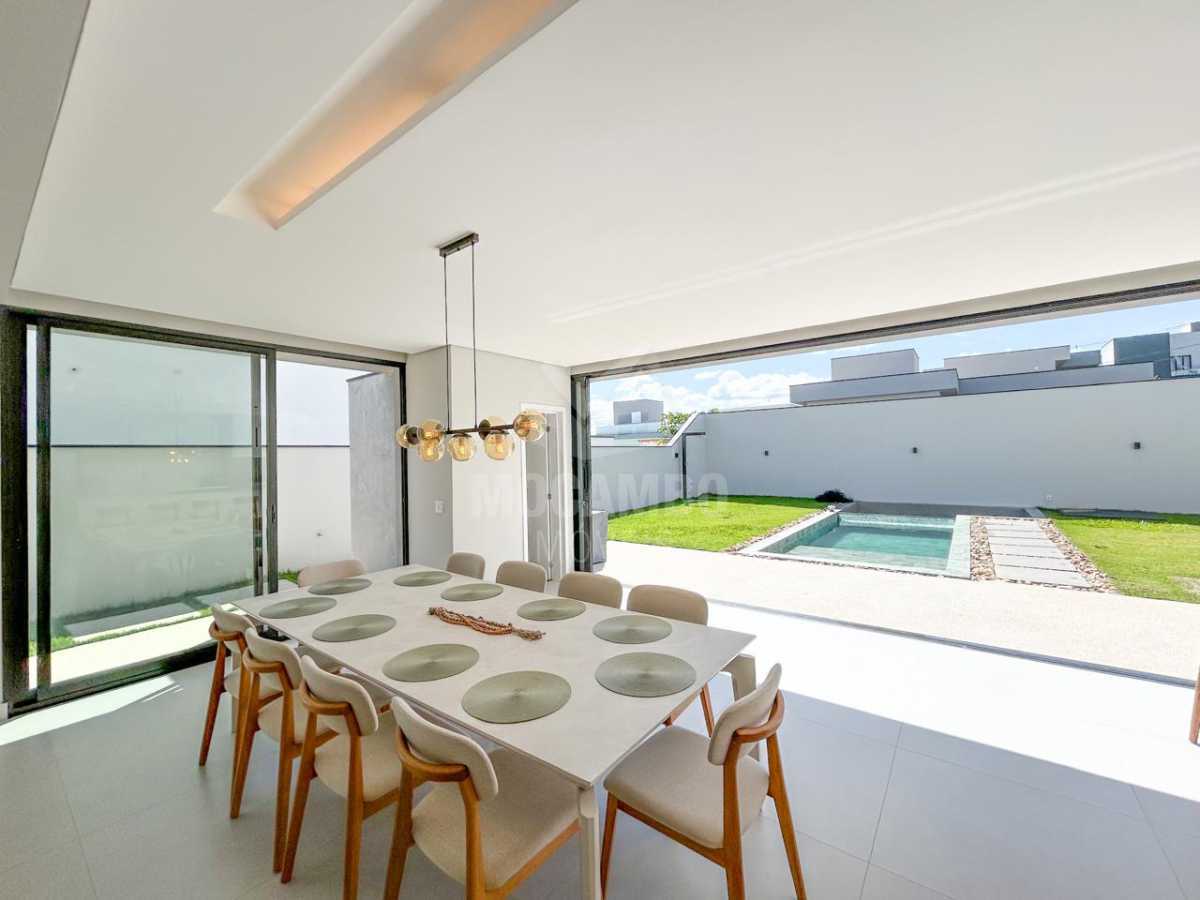 3383b2c3-bdcc-487e-8866-a5e209 - 10