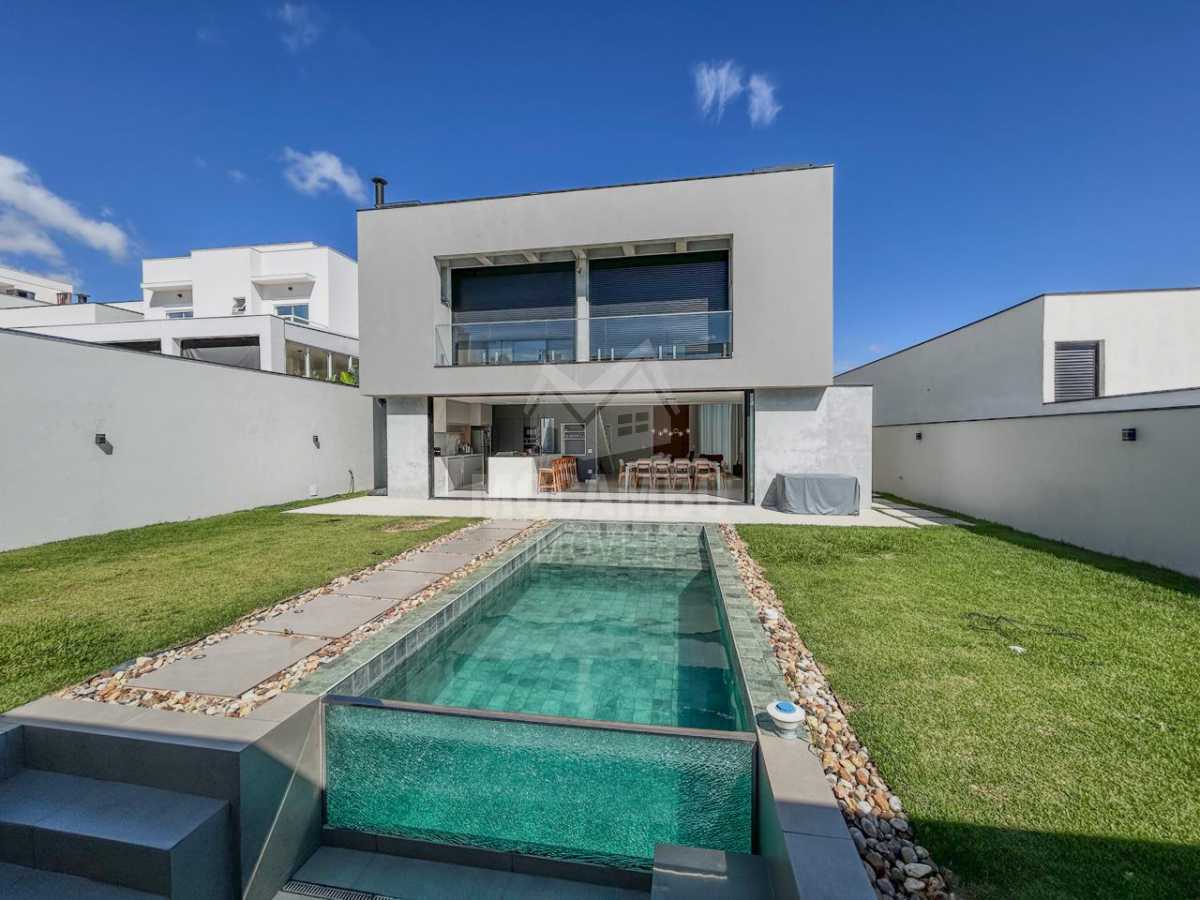 ed25e386-e965-448e-a2fe-5ce7e7 - 27