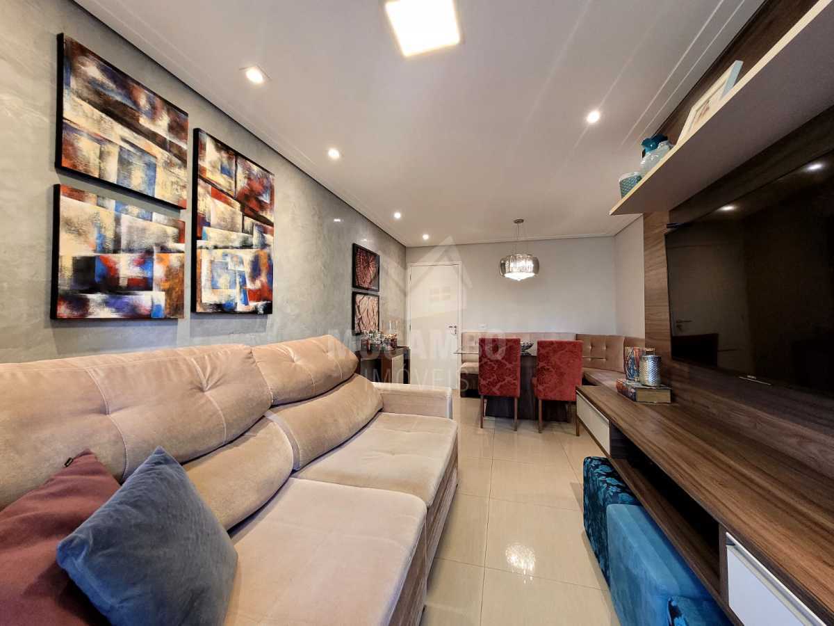 b8581c0f-5161-4d84-8530-881030 - 3