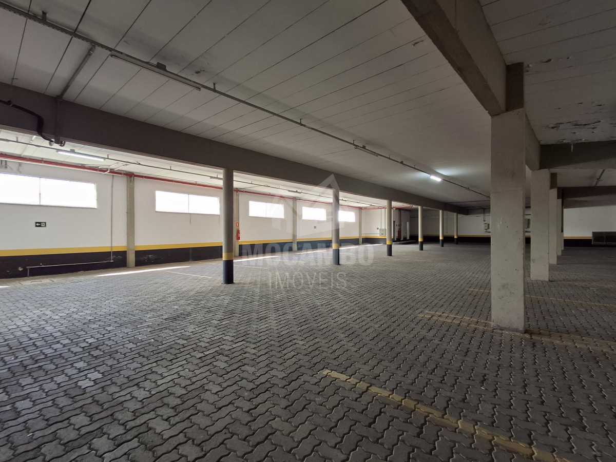 estacionamento interno - 18