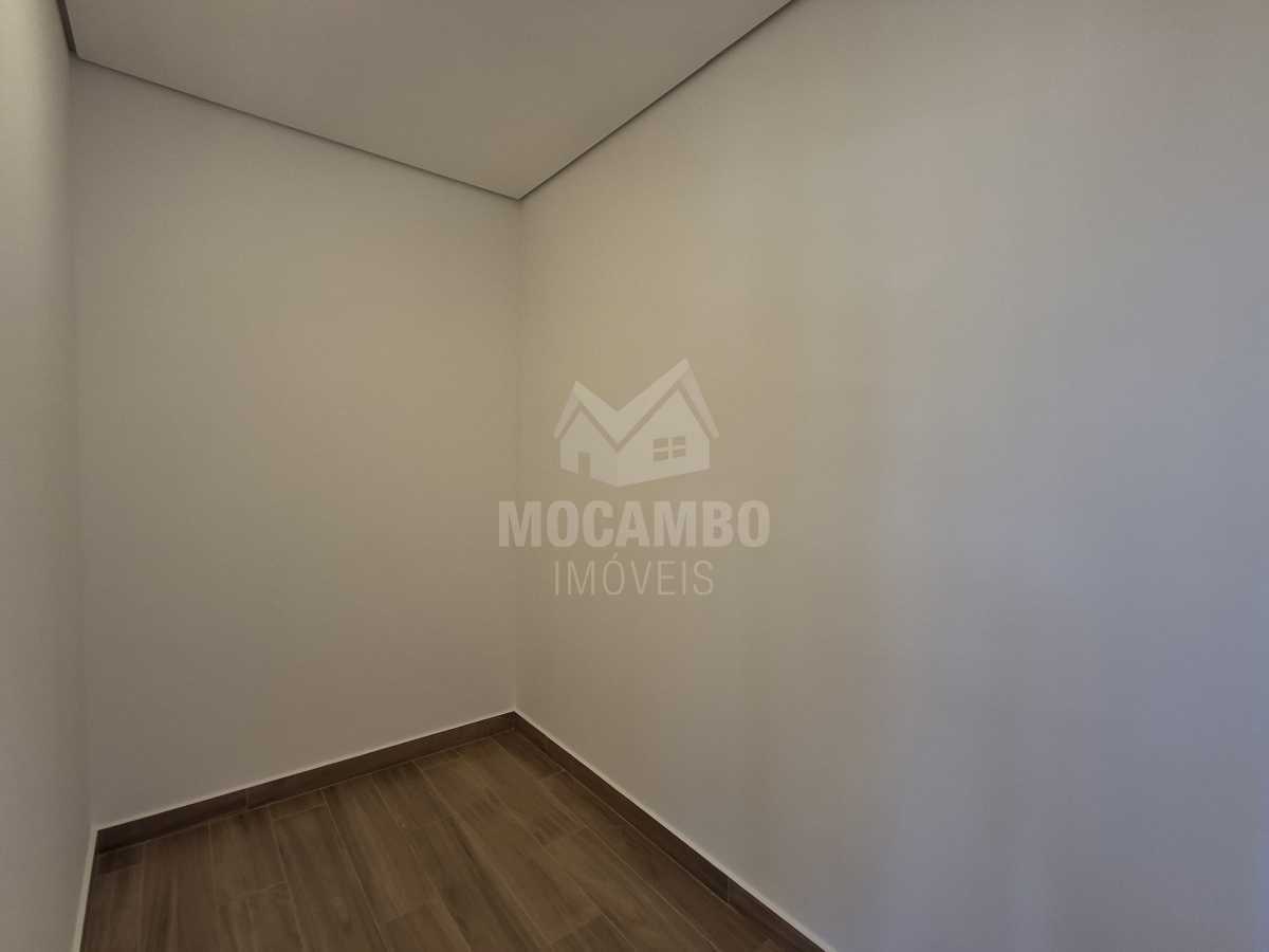 Conheça Closet da suíte do imóvel - Casa em Condomínio 4 quartos para venda e aluguel Itatiba,SP Condomínio San Giovanni - R$ 3.700.000 - FCCN40347 - 15 Closet da suíte - 15