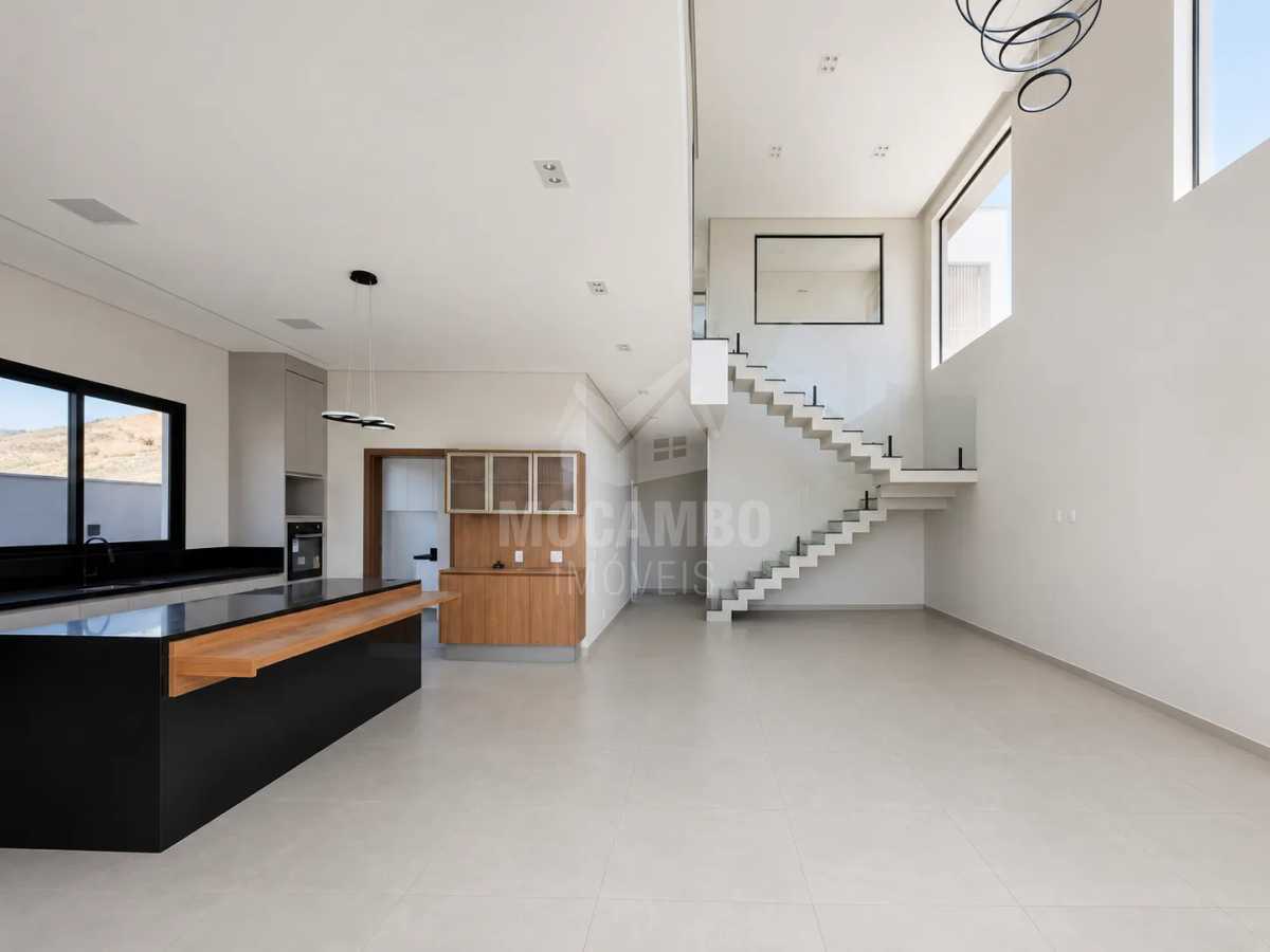 Conheça Sala de estar e jantar do imóvel - Casa em Condomínio 4 quartos para venda e aluguel Itatiba,SP Condomínio San Giovanni - R$ 3.700.000 - FCCN40347 - 7 Sala de estar e jantar - 7