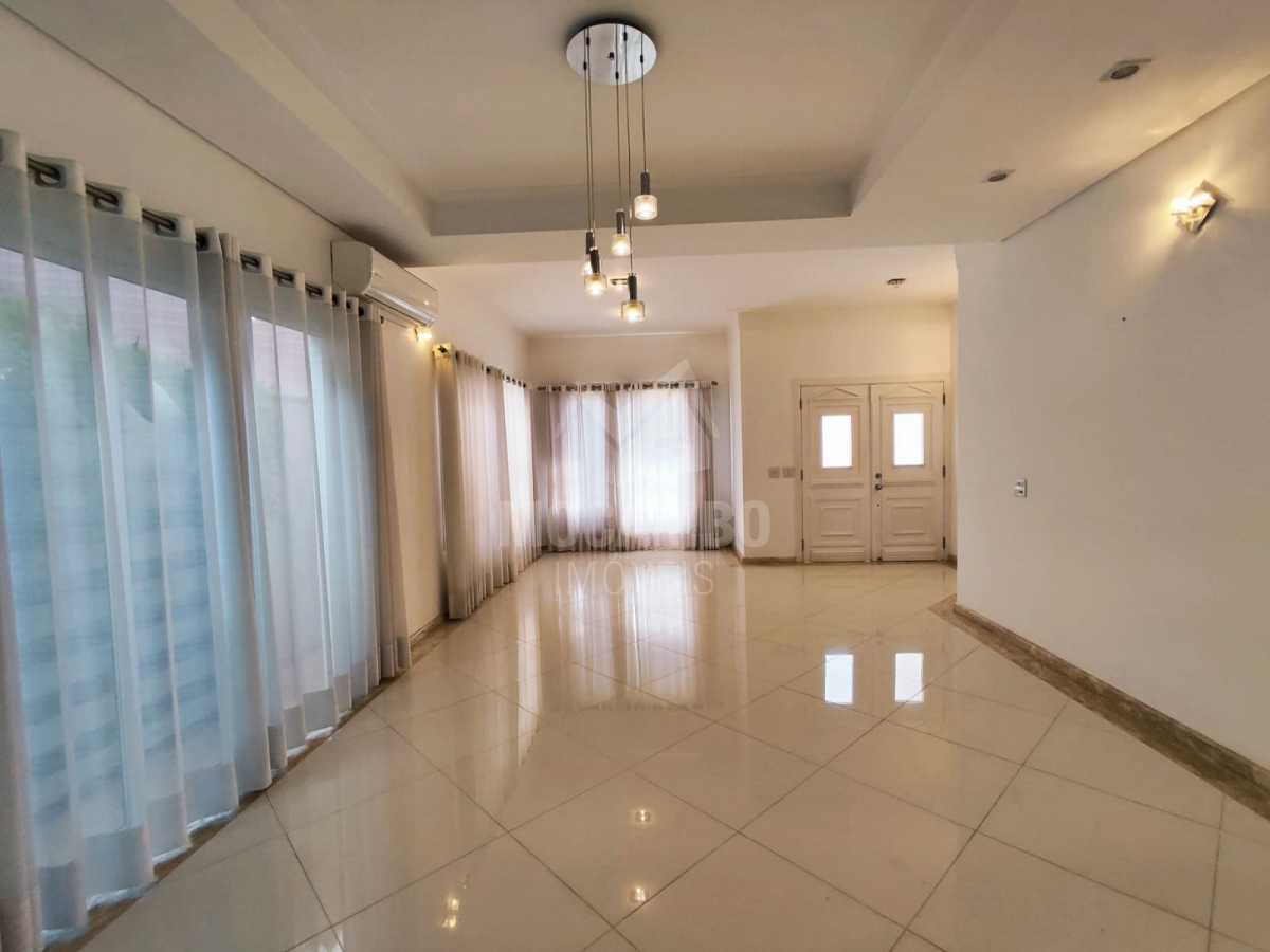 Sala - 4