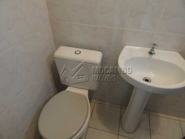 Banheiro de Apoio - 13