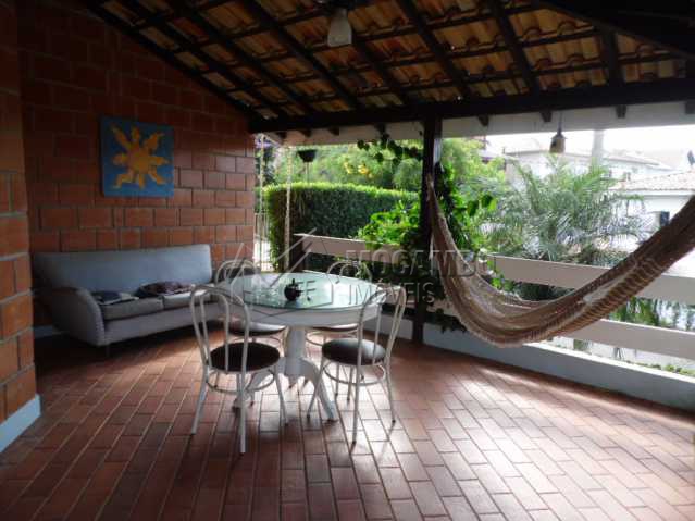 Conheça ampla varanda do imóvel - Casa em Condomínio 4 quartos à venda Itatiba,SP Loteamento Itatiba Country Club - R$ 860.000 - FCCN40046 - 18 ampla varanda - 18