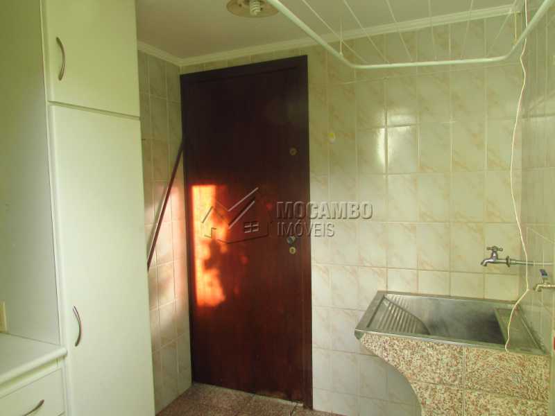 Area de Serviço - 18