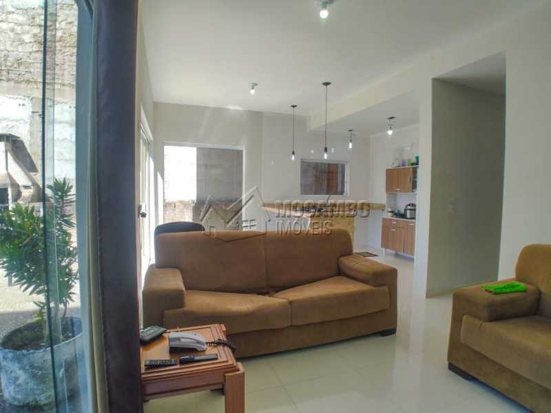 Sala - 2