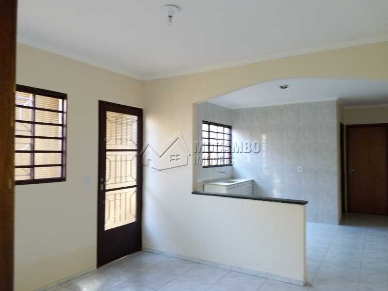 Sala - 2