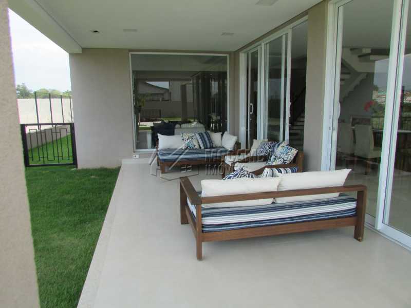 Área de Descanso Externa - 24