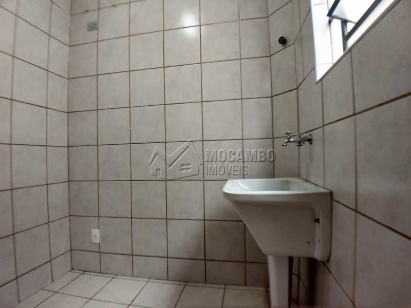 Área de Serviço - 4