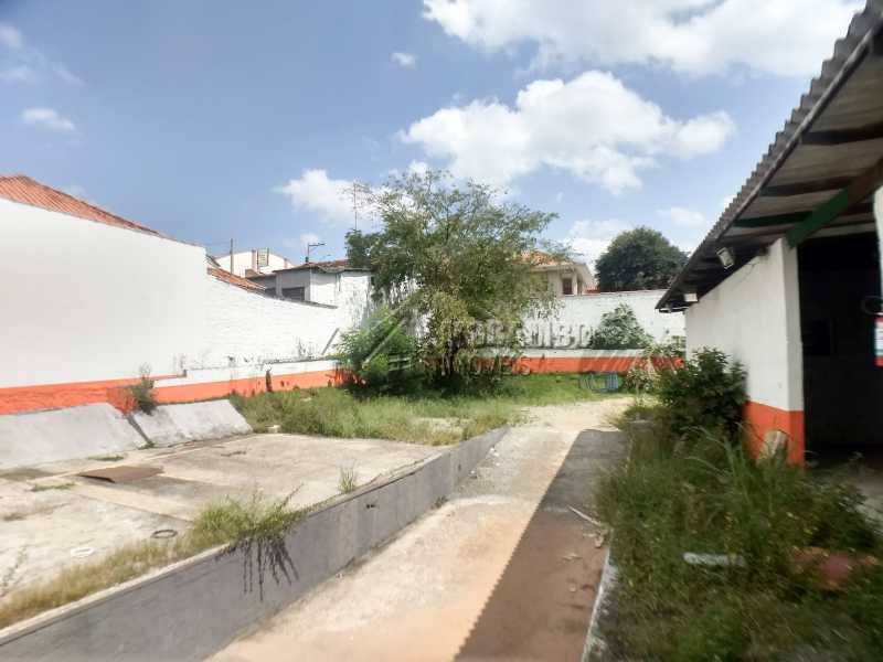 Área Externa - 2