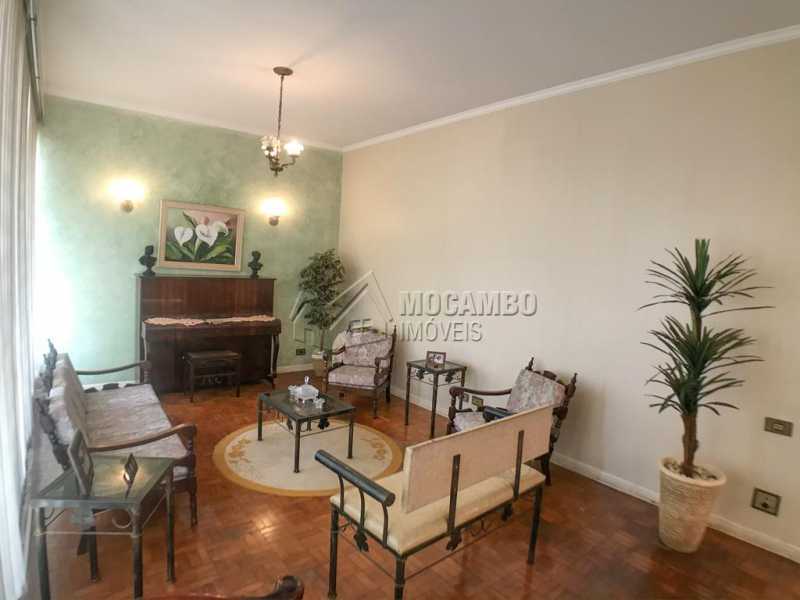 Sala de Visitas - 4