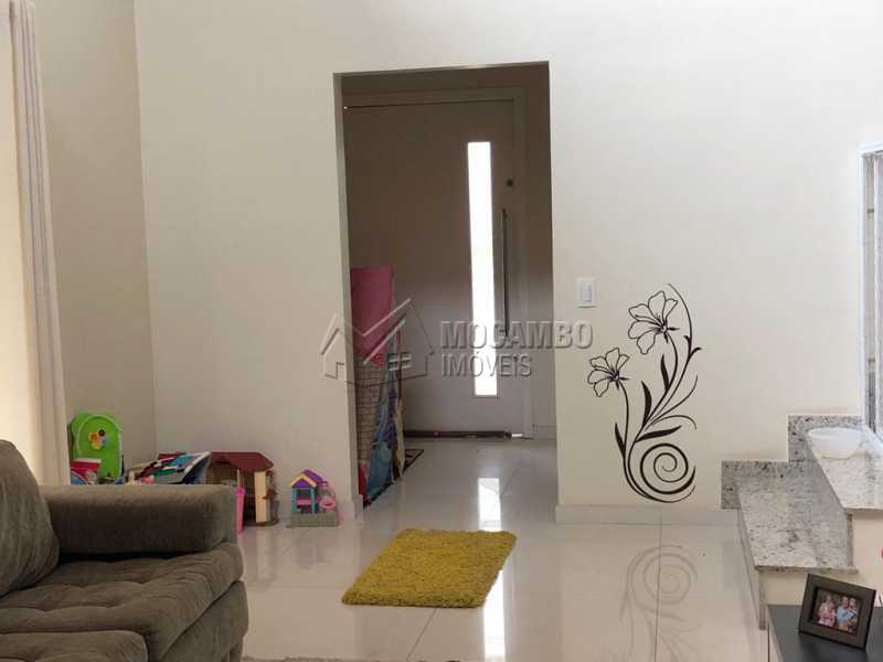 Sala - 9