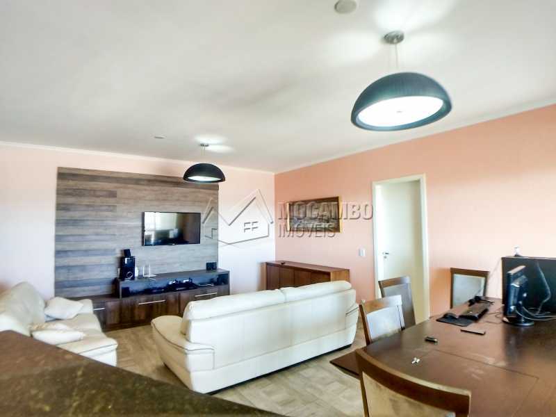 Sala - 2
