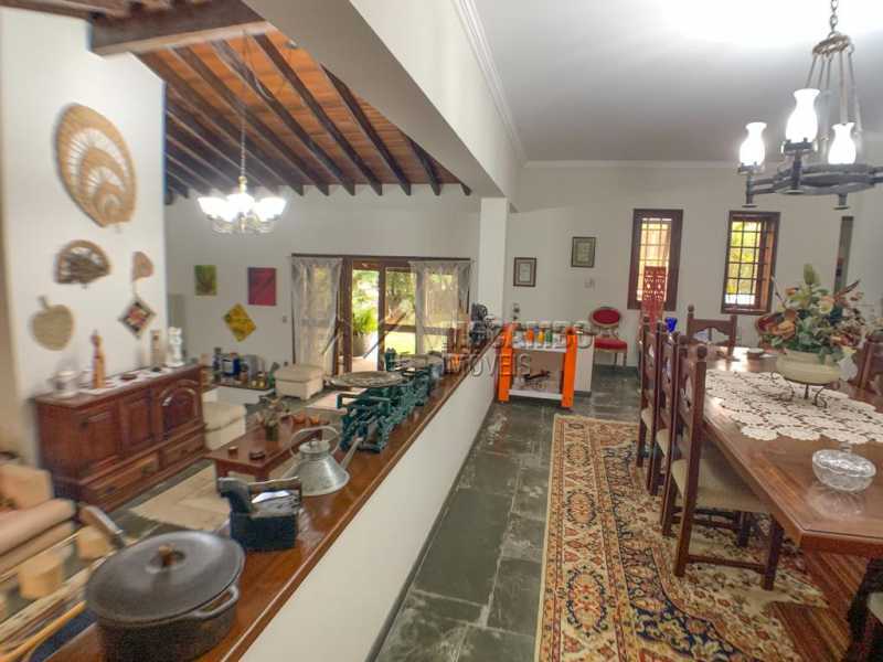 6309dd66-17c9-4f4e-87e0-0d01d9 - 12