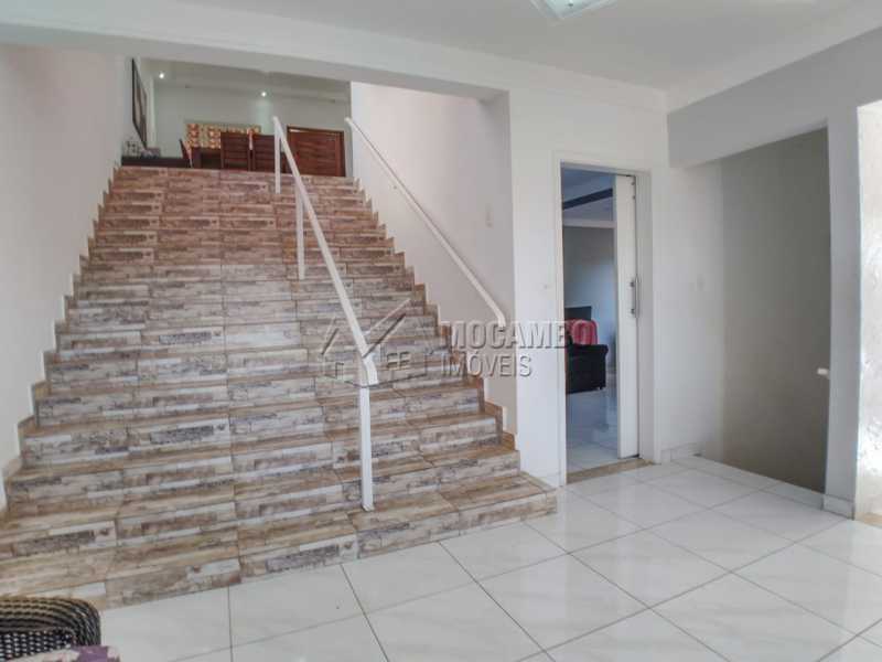 Acesso parte interior - 2