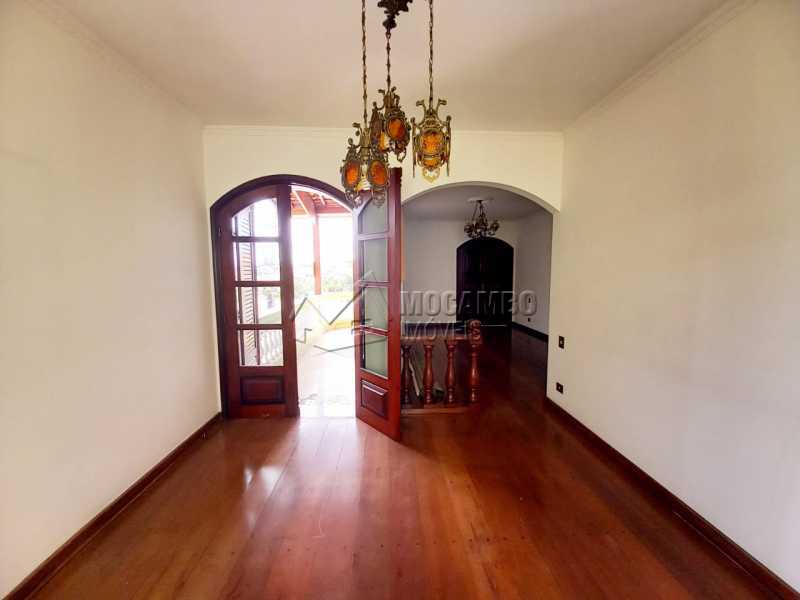 Sala - 4