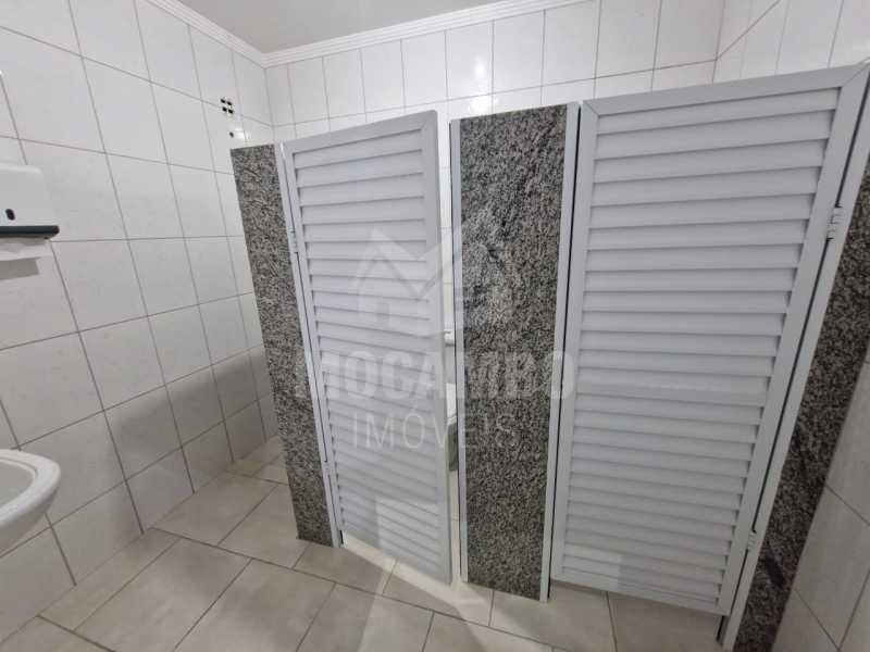 Banheiro térreo - 9