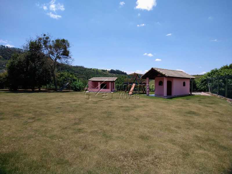 Área Externa - 21