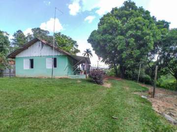 Casa de caseiro - 1