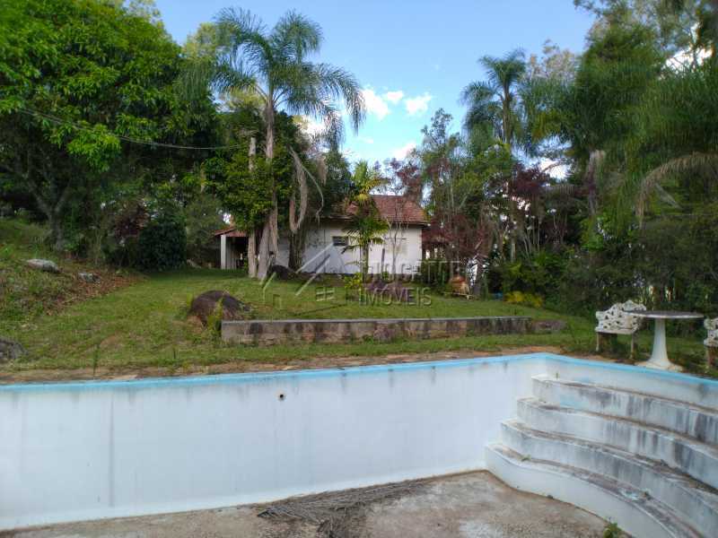 Piscina vista para sede - 19