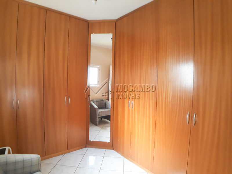 Closet - 7