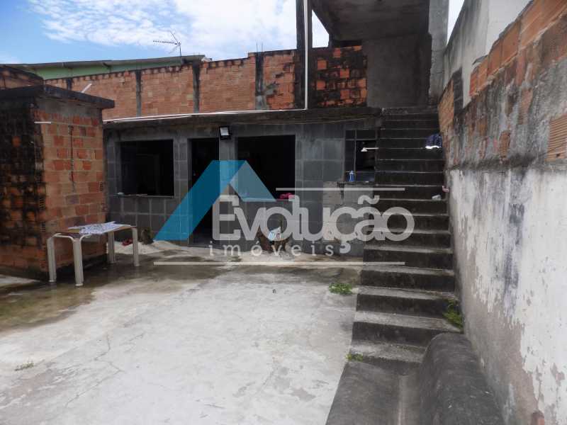 ESCADA DE ACESSO A LAJE DA CAS - 16