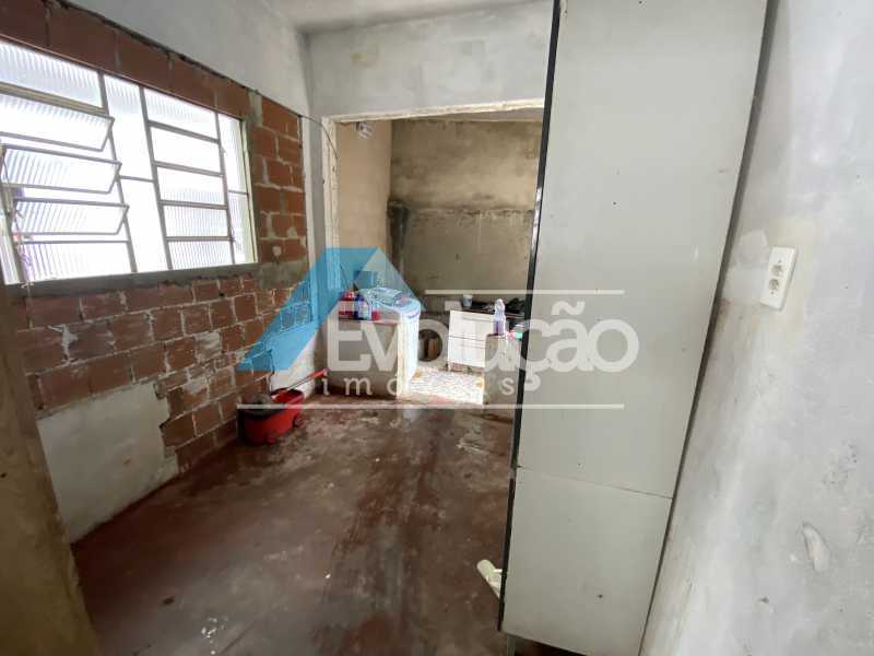 ÁREA DE SERVIÇO CASA FRENTE - 9