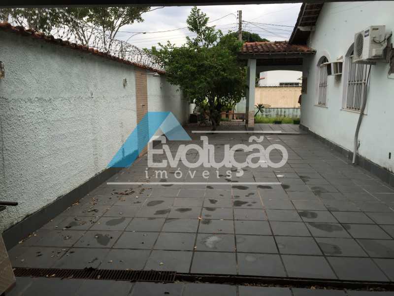 QUINTAL LATERAL - 17