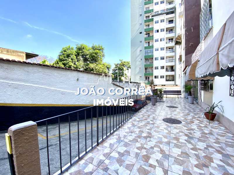 19 Entrada predio - 19