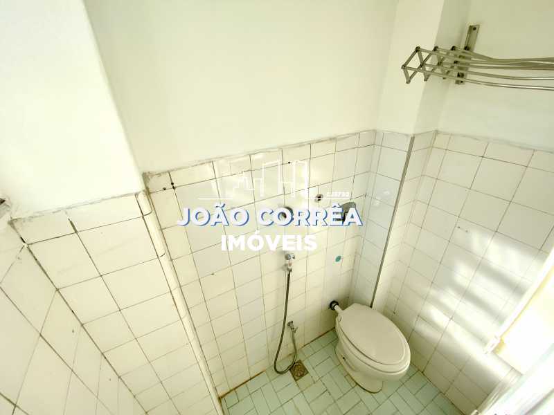 18 Banheiro servico - 18