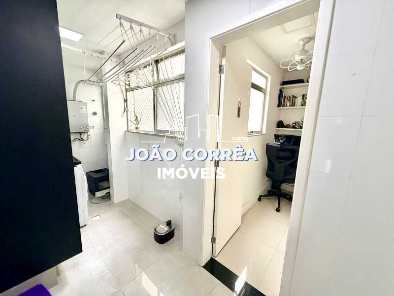 18 Area servico e quarto servi - 17