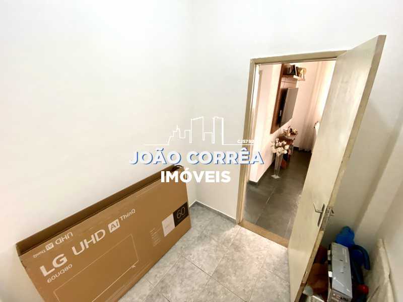 13 Quarto empregada revertida  - 13