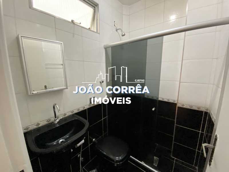 12 Banheiro social. - 12