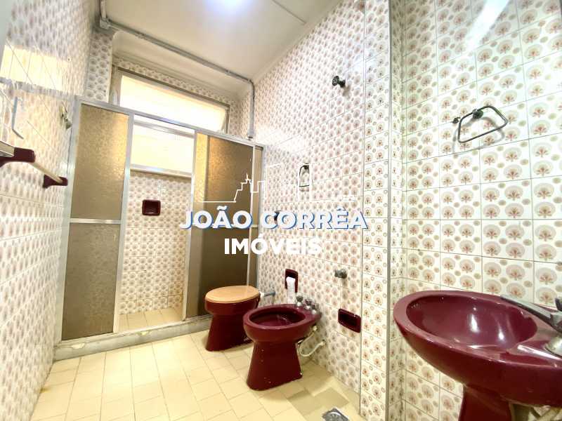 12 Banheiro social. - 12