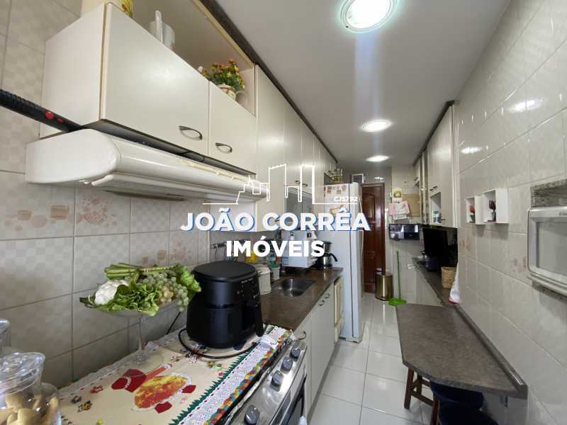 Conheça 15 Copa cozinha. do imóvel - Cobertura à venda Rua São Brás, Todos os Santos, Rio de Janeiro - R$ 700.000 - CBCO30021 - 15 15 Copa cozinha. - 15