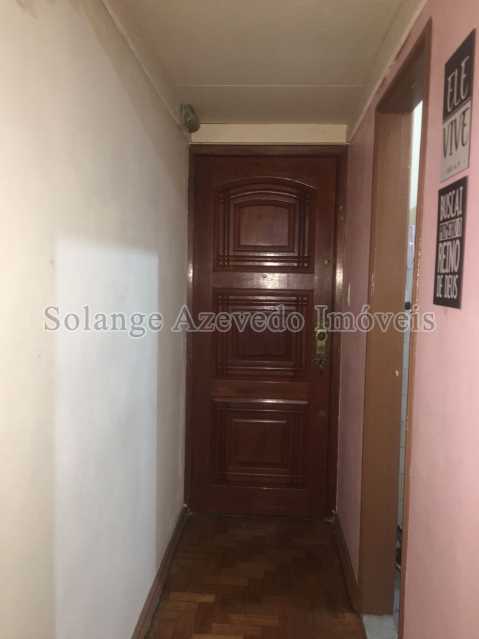 02HALL - 4