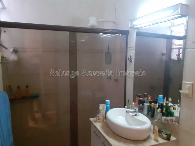 thumbnail_PHOTO-2022-10-28-20- - 11