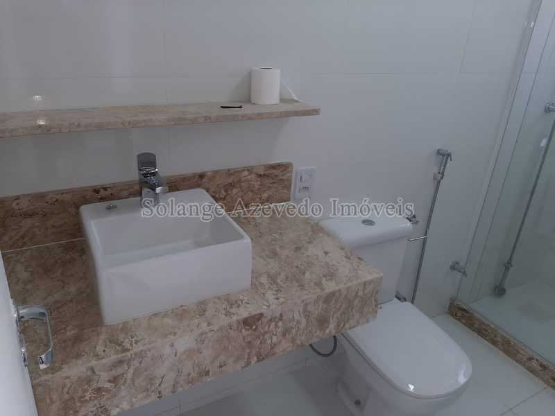 thumbnail_PHOTO-2023-04-05-17- - 16