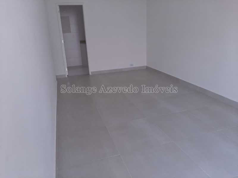 thumbnail_PHOTO-2023-04-05-17- - 12