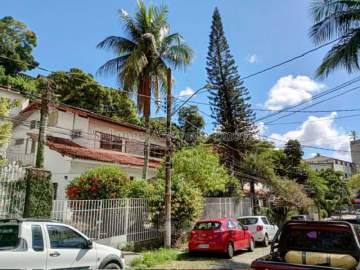 Ótima localização - Casa à venda Rua Marechal Pilsudski, Alto da Boa Vista, Rio de Janeiro - R$ 1.150.000 - TJCA60005