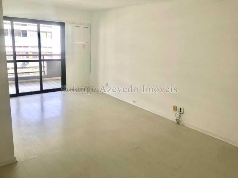 Conheça 1 do imóvel - Apartamento à venda Rua Itacuruçá, Tijuca, Rio de Janeiro - R$ 900.000 - TJAP31100 - 3 1 - 3