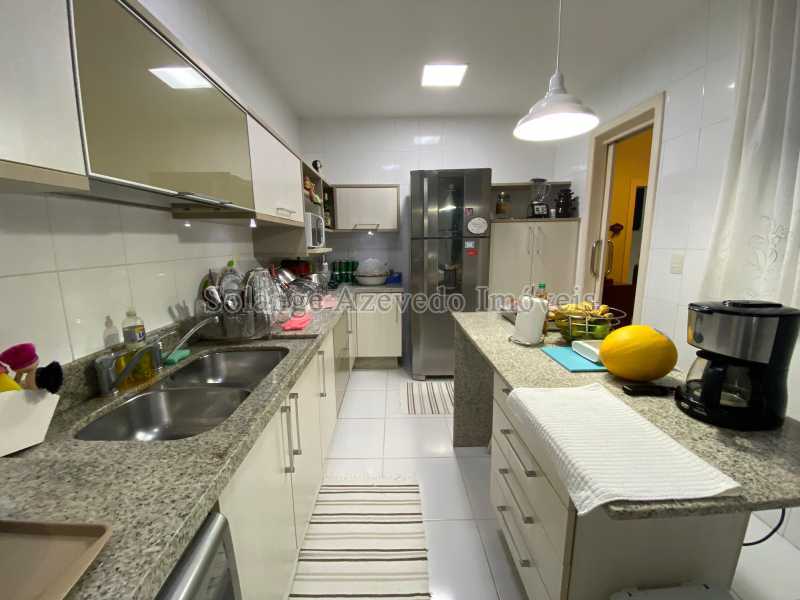 Conheça PHOTO-2024-11-14-14-59-45 do imóvel - Casa para alugar Rua Dona Zulmira, Maracanã, Rio de Janeiro - R$ 16.000 - TJCA50012 - 12 PHOTO-2024-11-14-14-59-45 - 12