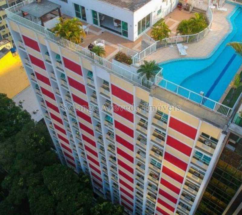 1 Prédio e terraço - 13