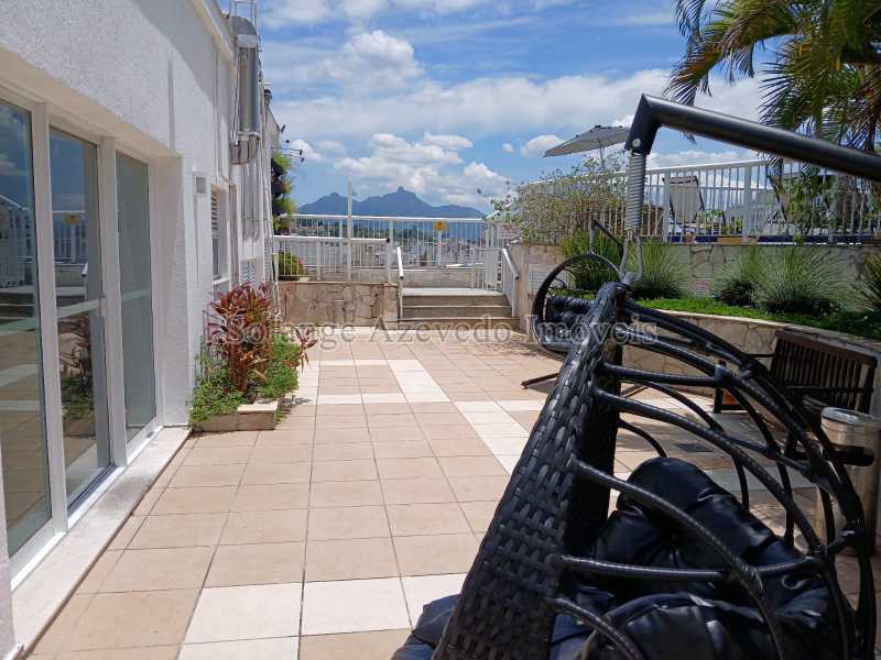 3 Terraço x Área da piscina  - 9
